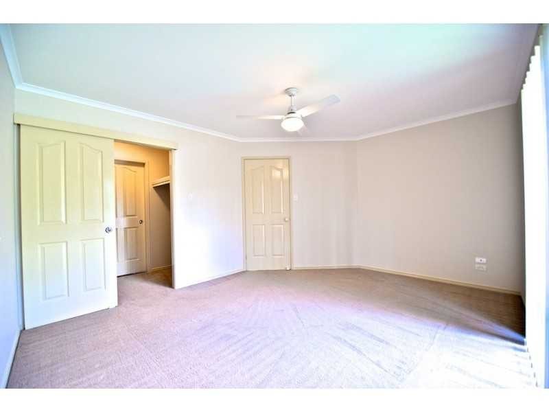 40 Honeywood Drive (Bolingbroke Street), Fernvale QLD 4306