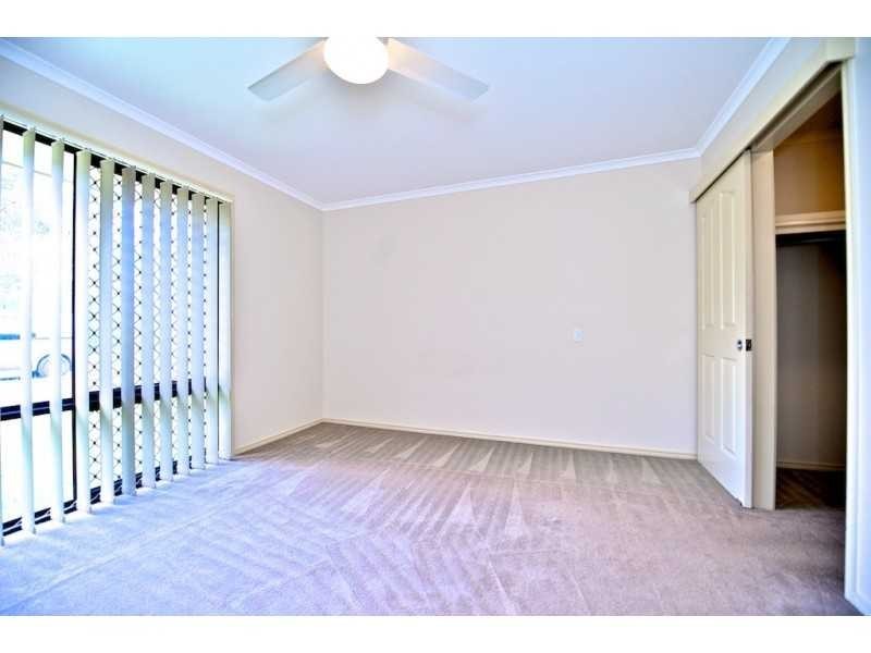 40 Honeywood Drive (Bolingbroke Street), Fernvale QLD 4306