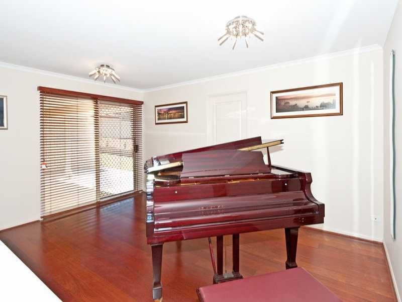 76 Titmarsh Circuit, Fernvale QLD 4306