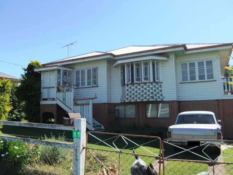 11 Banks Creek Road, Fernvale QLD 4306