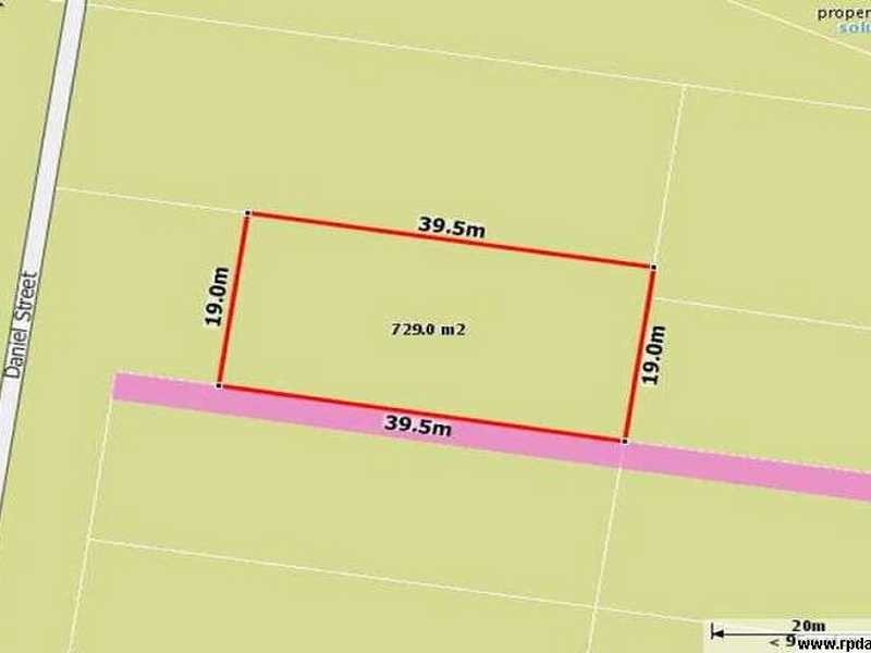 4 Daniel Street, Lowood QLD 4311