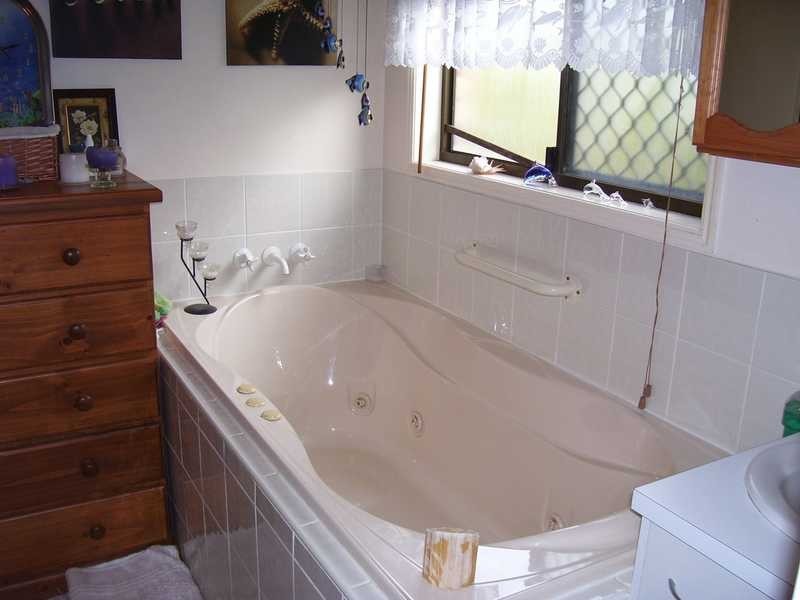 2917 Forest Hill Fernvale Rd, Lowood QLD 4311