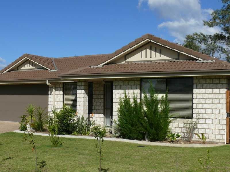 13 Keeley Place, Esk QLD 4312