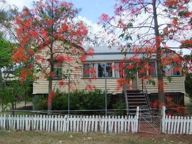 14 Clive Street, Fernvale QLD 4306