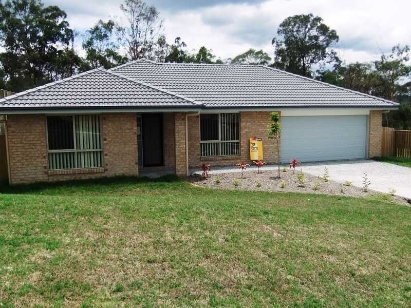 16 Goldenwood Crescent, Fernvale QLD 4306