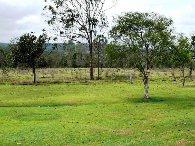 166 Beutels Road, Atkinsons Dam QLD 4311