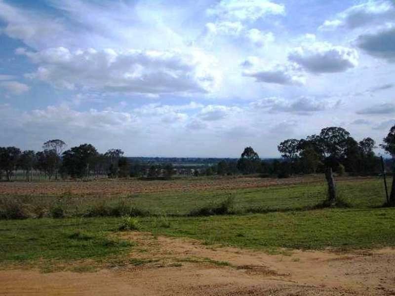 58 Beutels Road, Atkinsons Dam QLD 4311