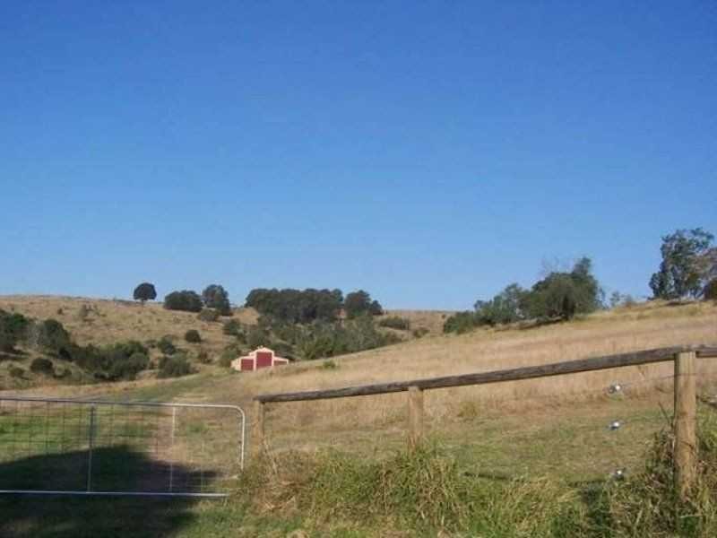 25 Lowood Hills Road, Lowood QLD 4311