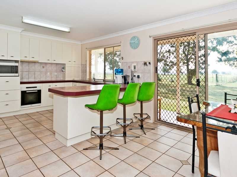 81 Linum Road, Wivenhoe Pocket QLD 4306