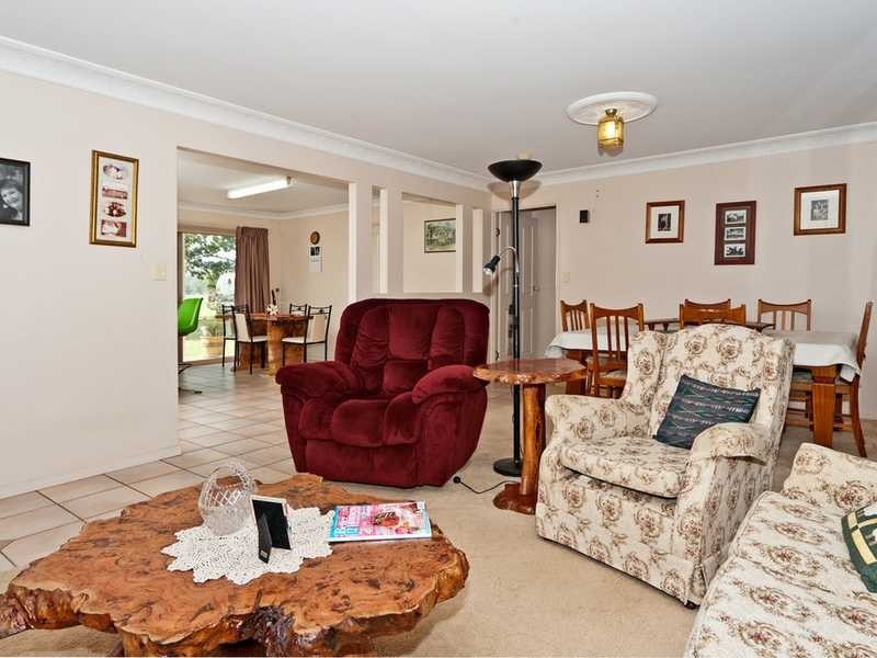 81 Linum Road, Wivenhoe Pocket QLD 4306