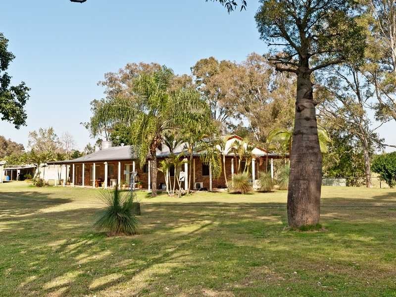 81 Linum Road, Wivenhoe Pocket QLD 4306