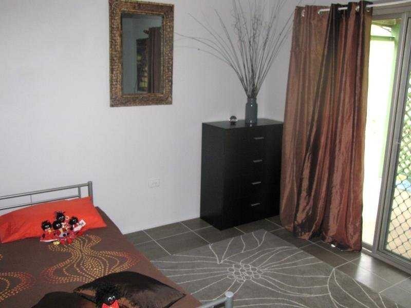 73 Elm Street, Esk QLD 4312