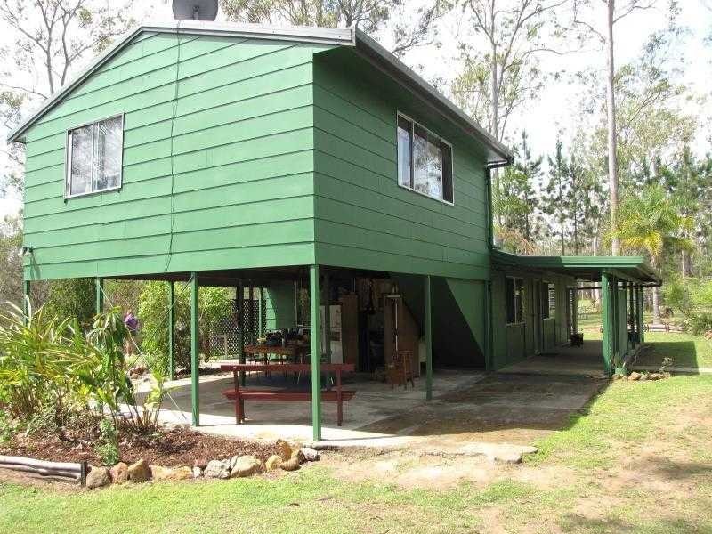 73 Elm Street, Esk QLD 4312