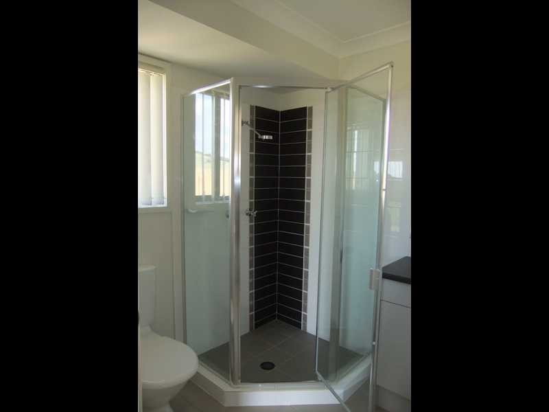 37 Sandpiper Drive, Lowood QLD 4311