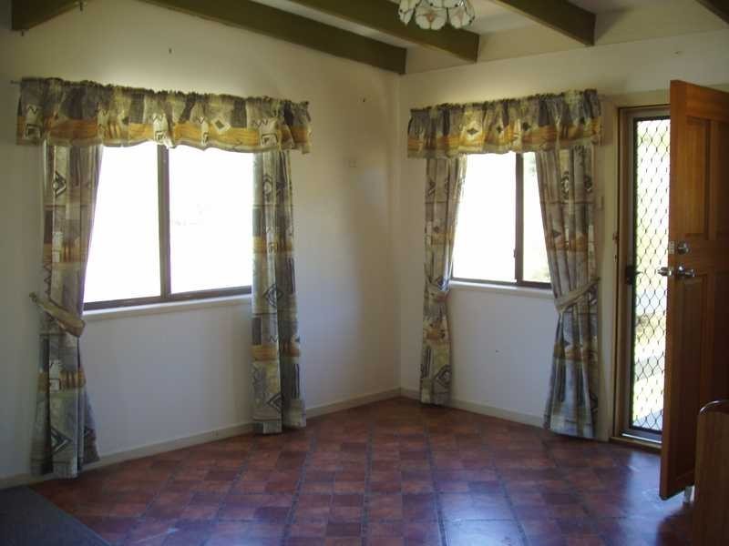 102 Framptons Rd, Dundas QLD 4306