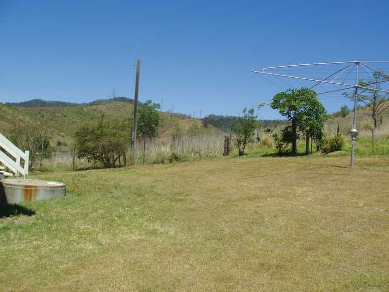 102 Framptons Rd, Dundas QLD 4306