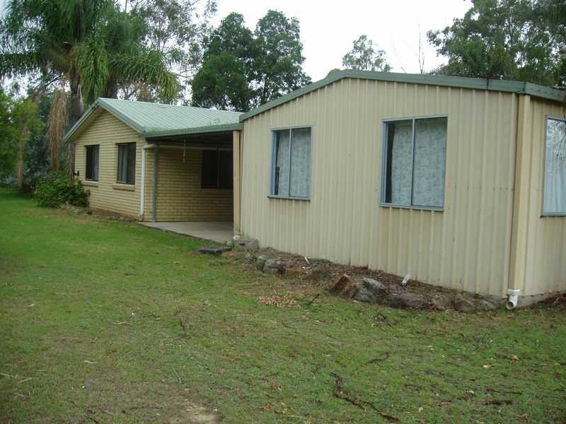 5 Blue Gum Dr, Lowood QLD 4311