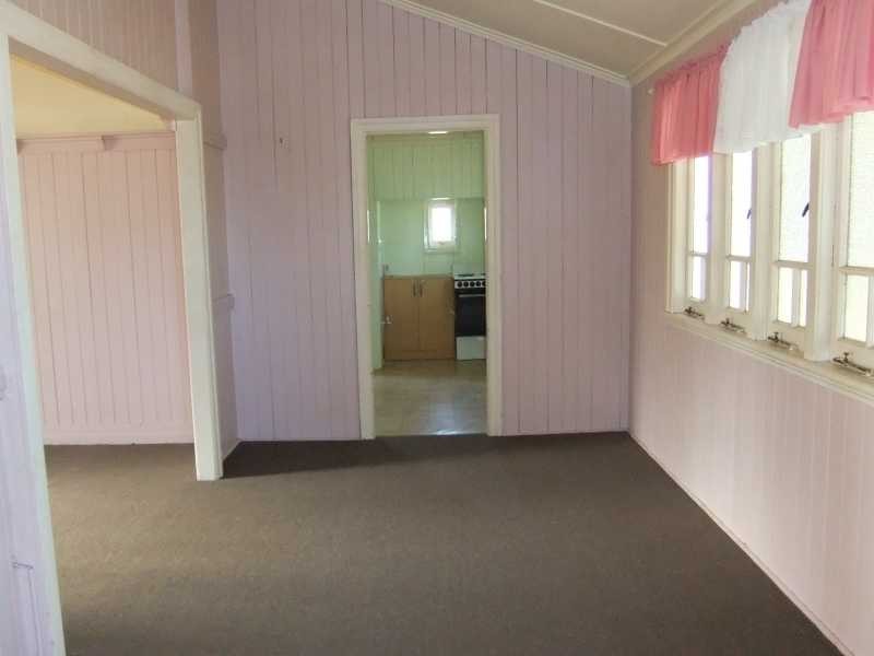 74 Prospect Street, Lowood QLD 4311