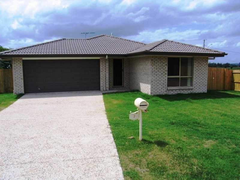 7 Heron Close, Lowood QLD 4311