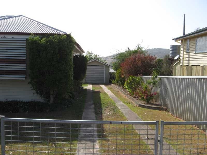 158 Main Street, Lowood QLD 4311