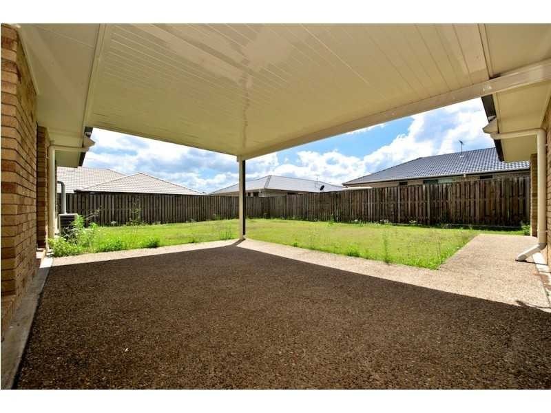40 Honeywood Drive, Fernvale QLD 4306