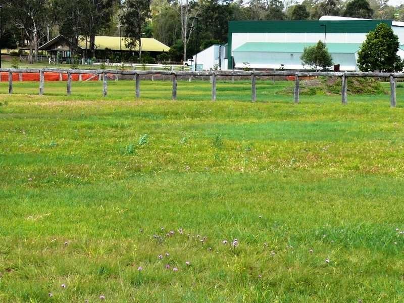 5 Banks Creek Road, Fernvale QLD 4306