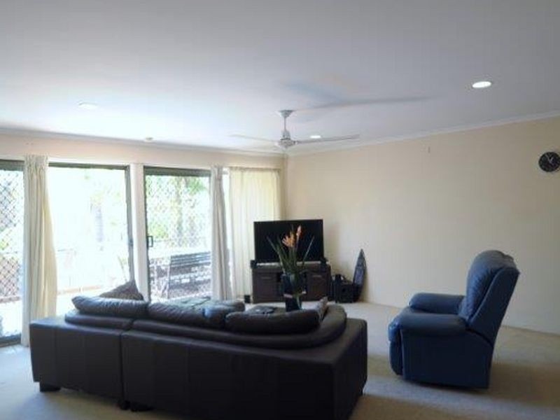 9/10-12 Cloudsley Street, Noosaville QLD 4566