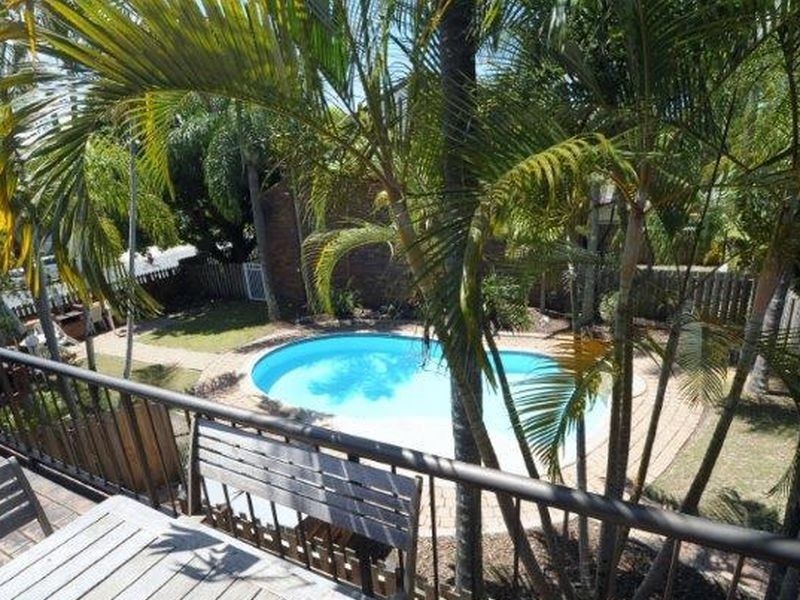 9/10-12 Cloudsley Street, Noosaville QLD 4566