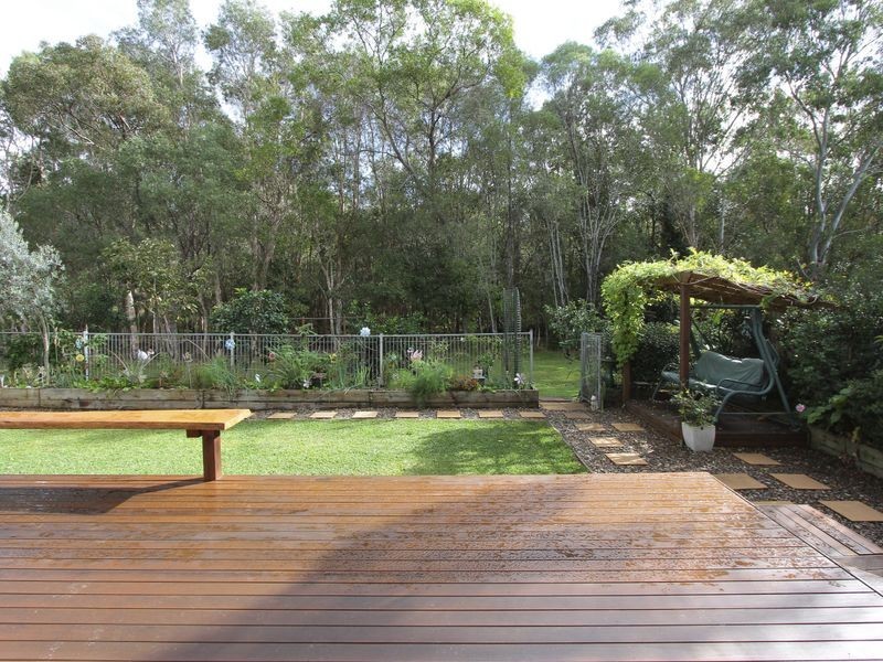 107 Lake Weyba Drive, Noosaville QLD 4566