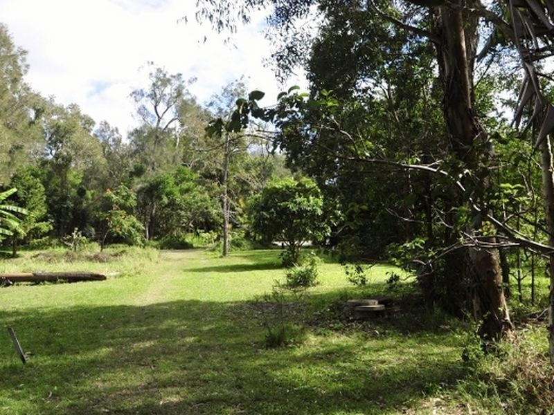 135 Lake Weyba Drive, Noosaville QLD 4566