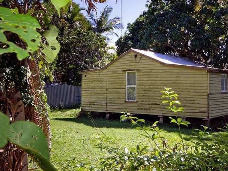 135 Lake Weyba Drive, Noosaville QLD 4566