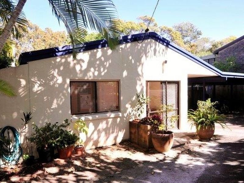 1/7 Nebula Street, Sunshine Beach QLD 4567