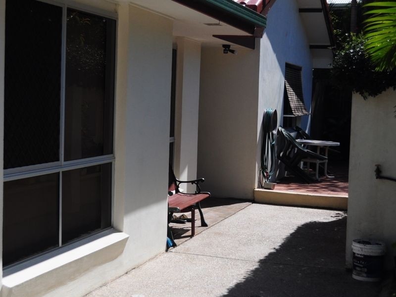1 Southern Cross Parade, Sunrise Beach QLD 4567