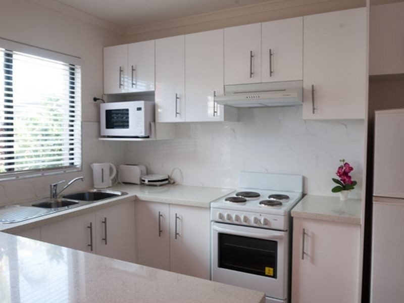 2/130 Noosa Parade, Noosaville QLD 4566