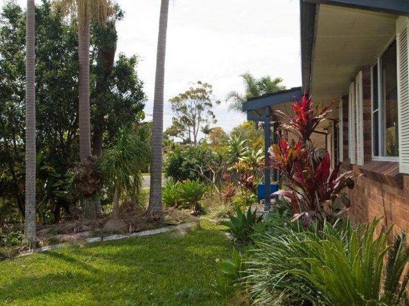 19 Fairway Drive, Tewantin QLD 4565