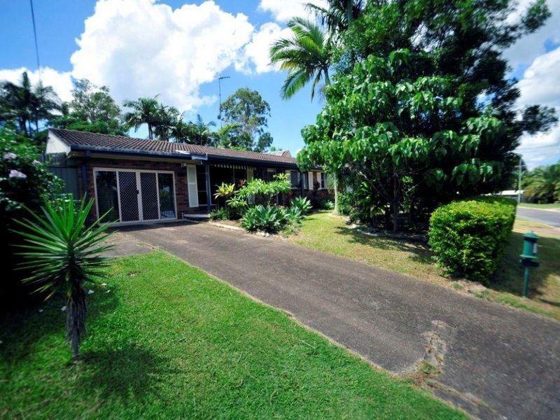 19 Fairway Drive, Tewantin QLD 4565