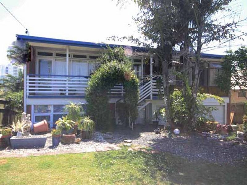 31 Saltair Street, Kings Beach QLD 4551