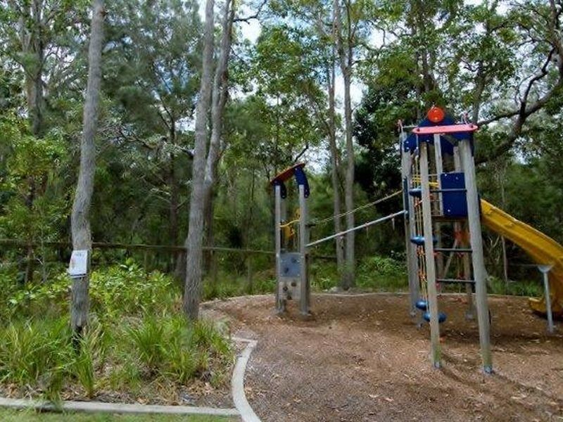 33 Jacksonia Place, Noosaville QLD 4566