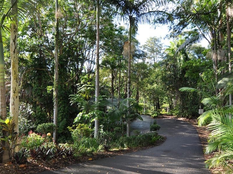 5 Bond Court, Doonan QLD 4562