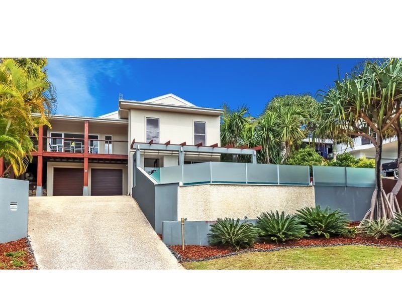 9 Constellation Close, Sunrise Beach QLD 4567