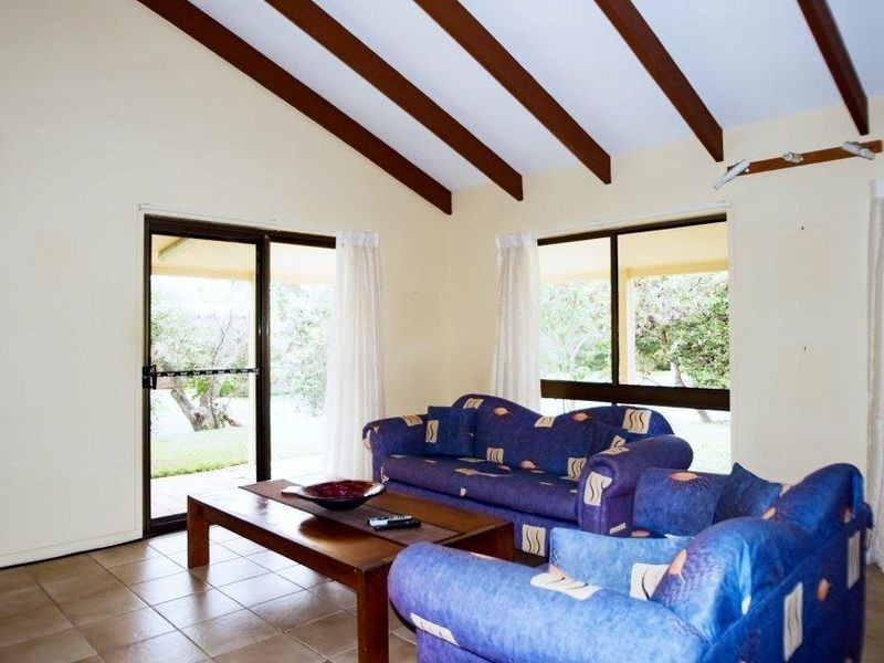 25 Paluma Street, Sunrise Beach QLD 4567