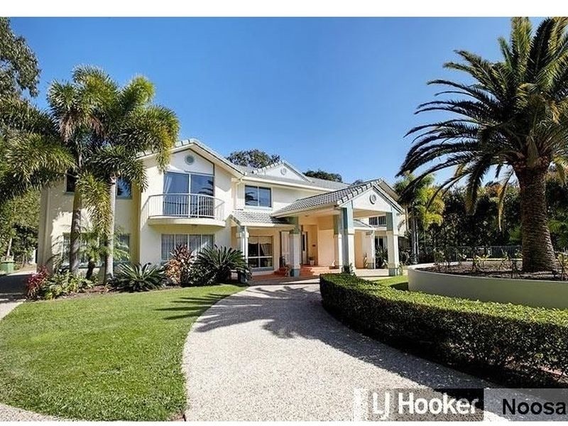 17 Habitat Place, Noosa Heads QLD 4567