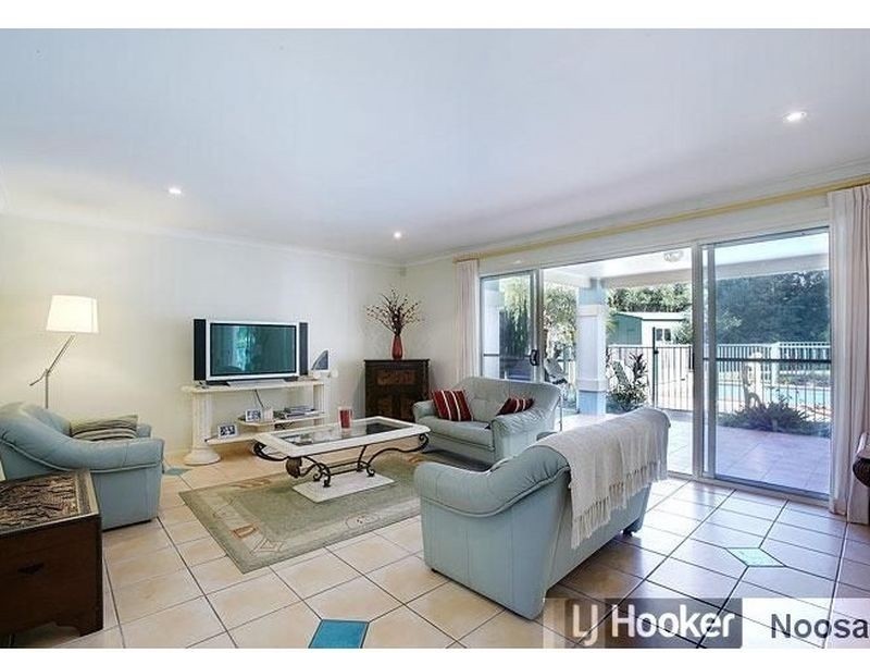 17 Habitat Place, Noosa Heads QLD 4567