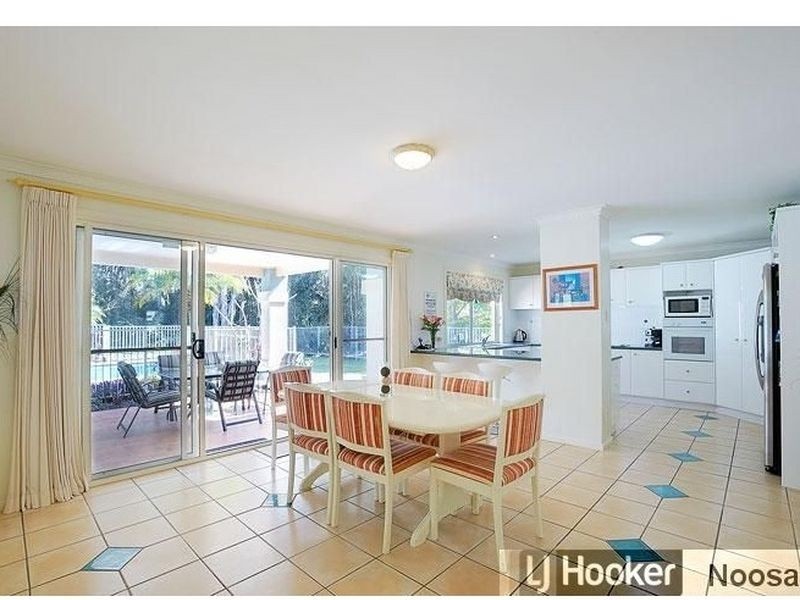 17 Habitat Place, Noosa Heads QLD 4567