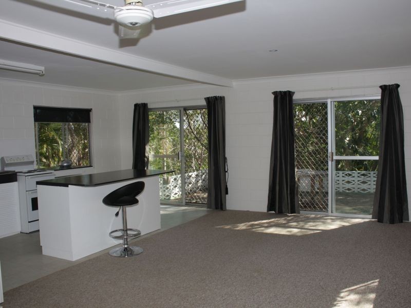 27 Bottlebrush Avenue, Noosa Heads QLD 4567