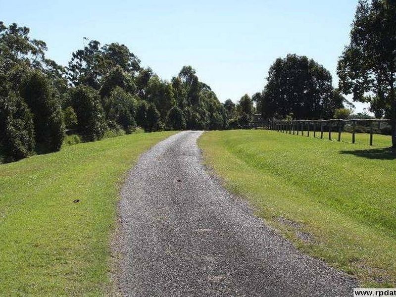 74 Frogmouth Lane, Black Mountain QLD 4563