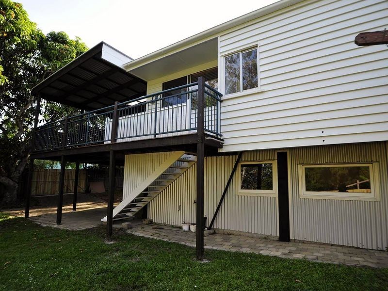 30 Headland Drive, Noosaville QLD 4566