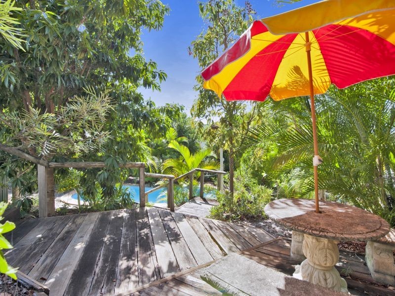 12 Southern Cross Parade, Sunrise Beach QLD 4567