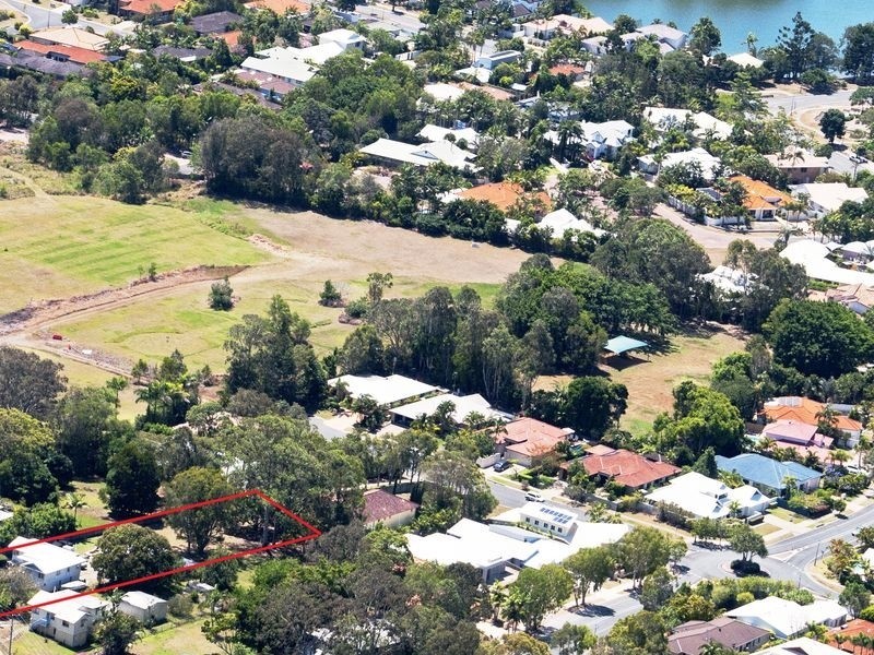 79 Eumundi Road, Noosaville QLD 4566