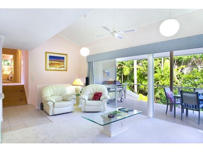 64 Bryan Street, Sunshine Beach QLD 4567